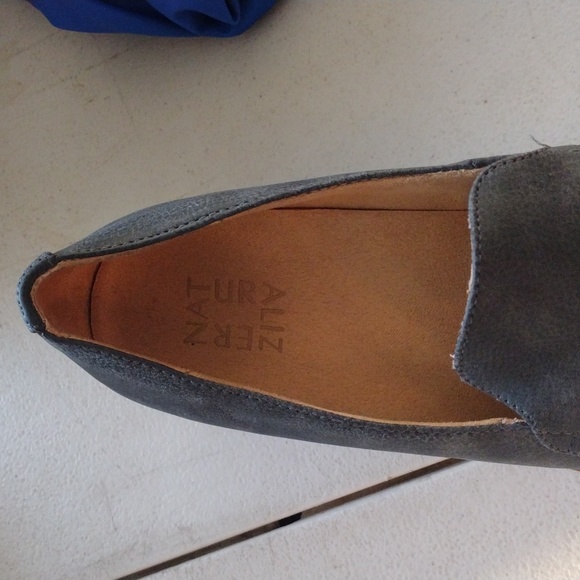 Naturalizer Womens Cabaret Faux Leather Padded Insole Loafers size 8.5 Gray - Picture 3 of 7